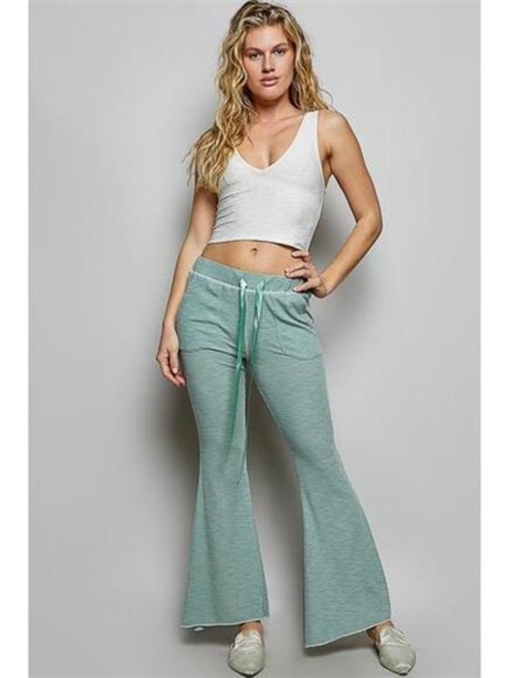 POL Drawstring Textured Ribbed Knit Pants - Picture 4 of 6